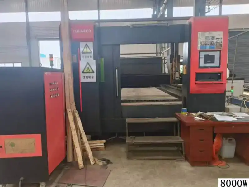 Máquina de corte a laser de fibra